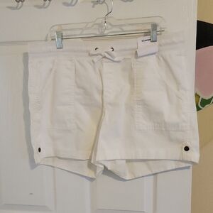 Sonoma Women's Sz18 mid rise,wide stretch waist with tie White Cargo Shorts NWT